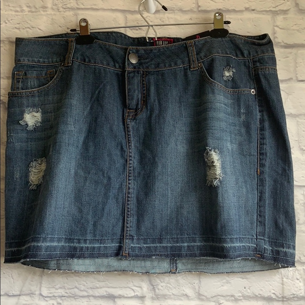 Torrid | Distressed skirt
